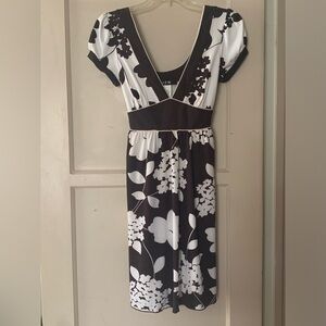 JFW Brown & White Flower Dress (M)